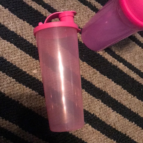 Tupperware cups 💗 - Picture 2 of 5